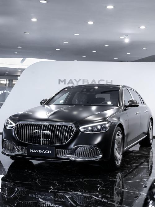 深圳34岚图汽车的售后服务让用户无忧出行，迈巴赫未来的豪华车趋势